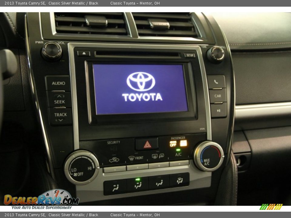 2013 Toyota Camry SE Classic Silver Metallic / Black Photo #8