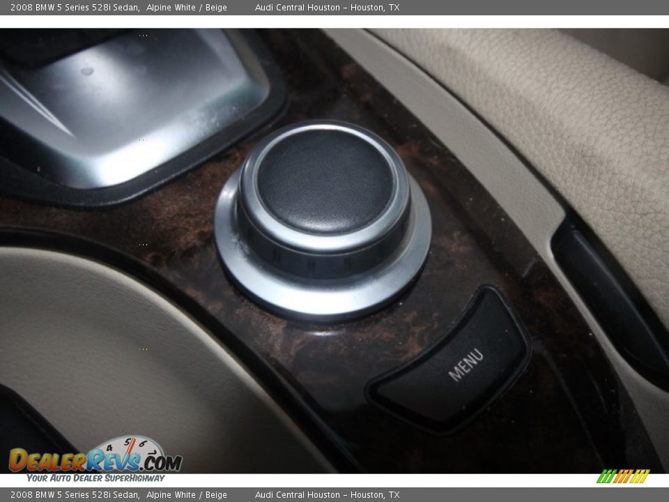 2008 BMW 5 Series 528i Sedan Alpine White / Beige Photo #17