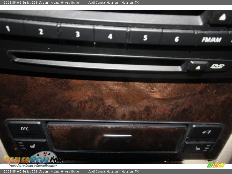 2008 BMW 5 Series 528i Sedan Alpine White / Beige Photo #18