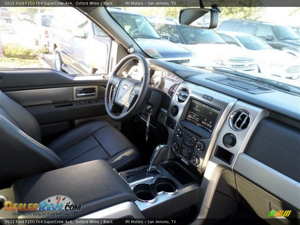 2013 Ford F150 FX4 SuperCrew 4x4 Oxford White / Black Photo #12