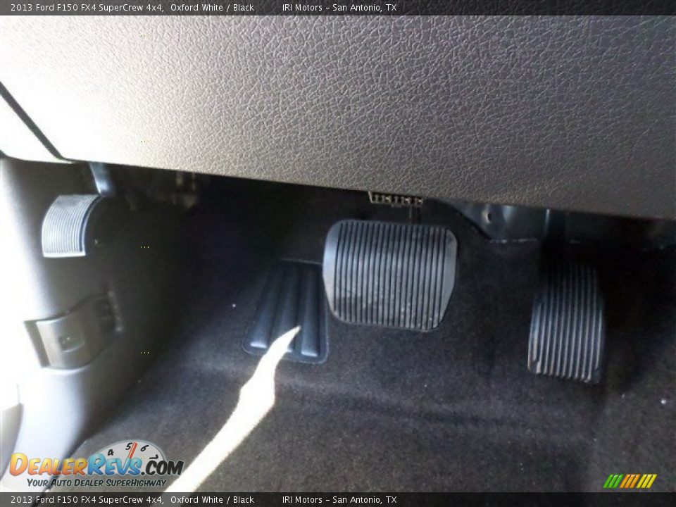 2013 Ford F150 FX4 SuperCrew 4x4 Oxford White / Black Photo #27