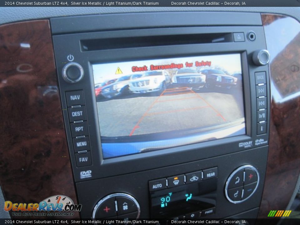 2014 Chevrolet Suburban LTZ 4x4 Silver Ice Metallic / Light Titanium/Dark Titanium Photo #15