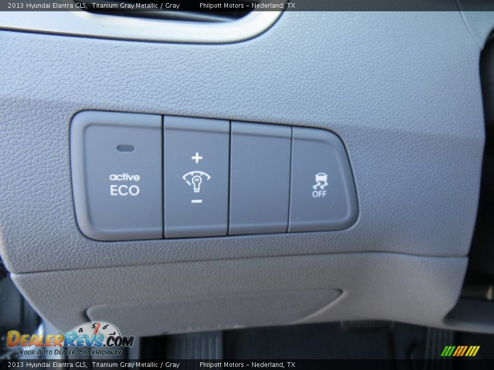 2013 Hyundai Elantra GLS Titanium Gray Metallic / Gray Photo #31