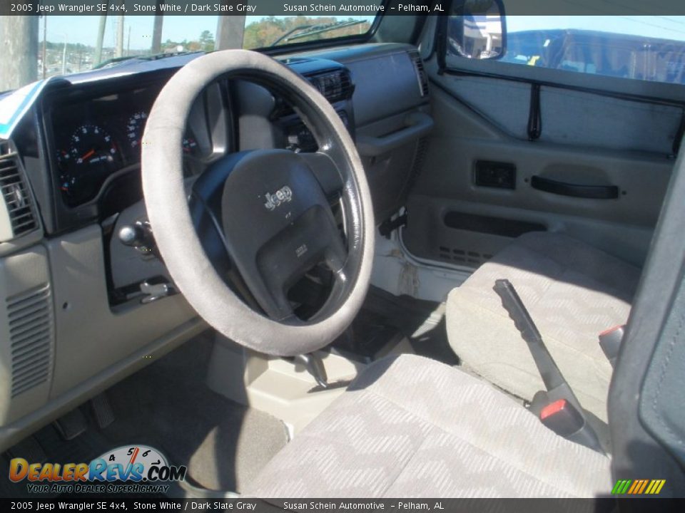 2005 Jeep Wrangler SE 4x4 Stone White / Dark Slate Gray Photo #9