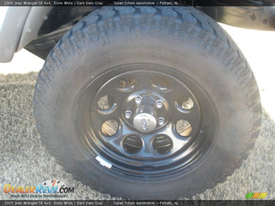 2005 Jeep Wrangler SE 4x4 Stone White / Dark Slate Gray Photo #18