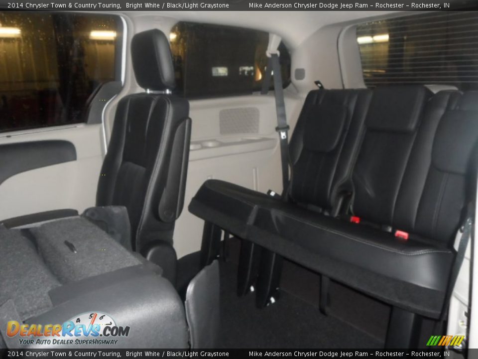 2014 Chrysler Town & Country Touring Bright White / Black/Light Graystone Photo #13