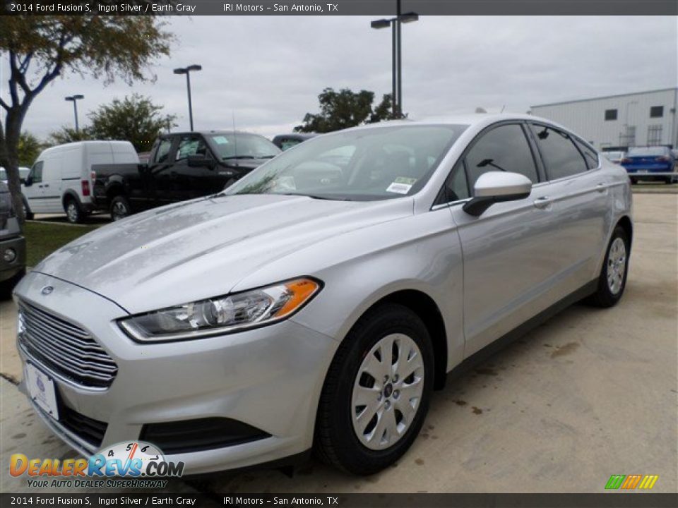 2014 Ford Fusion S Ingot Silver / Earth Gray Photo #1