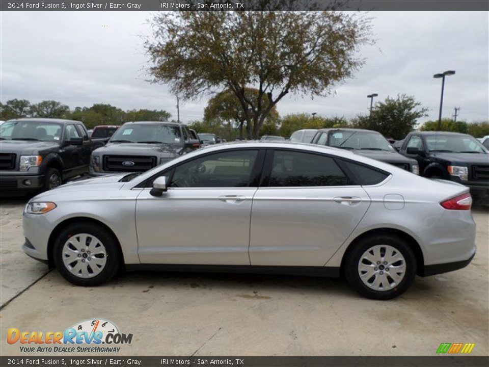 2014 Ford Fusion S Ingot Silver / Earth Gray Photo #2