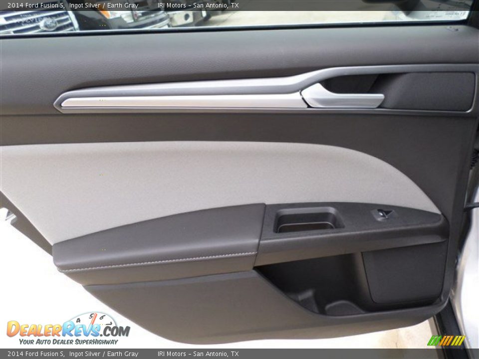 2014 Ford Fusion S Ingot Silver / Earth Gray Photo #15