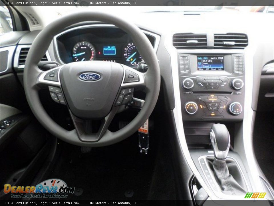2014 Ford Fusion S Ingot Silver / Earth Gray Photo #17
