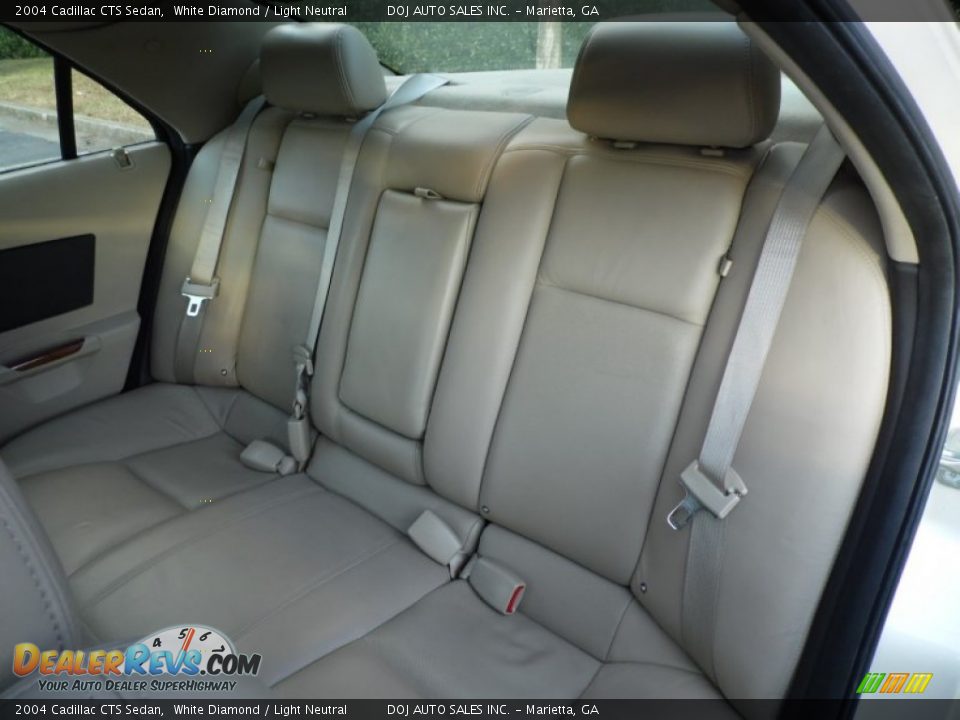 2004 Cadillac CTS Sedan White Diamond / Light Neutral Photo #9