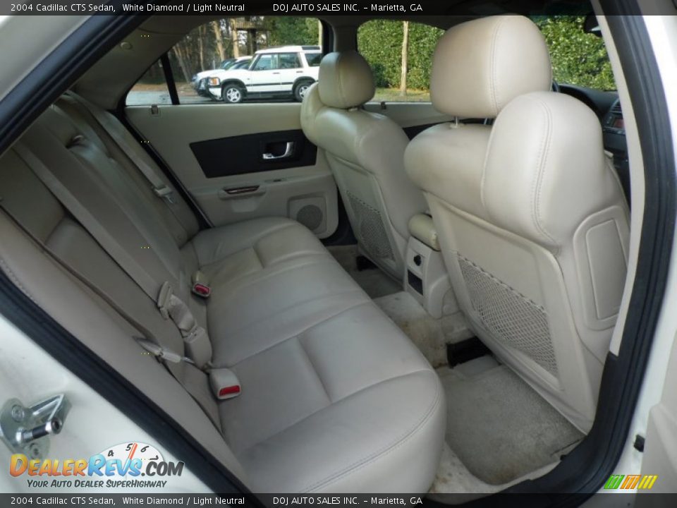 2004 Cadillac CTS Sedan White Diamond / Light Neutral Photo #12