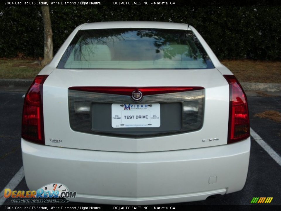 2004 Cadillac CTS Sedan White Diamond / Light Neutral Photo #18