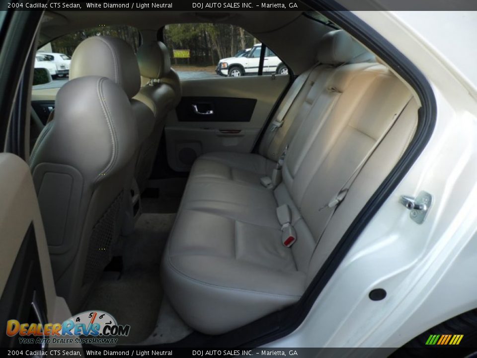 2004 Cadillac CTS Sedan White Diamond / Light Neutral Photo #22