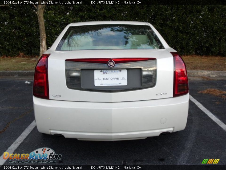 2004 Cadillac CTS Sedan White Diamond / Light Neutral Photo #24