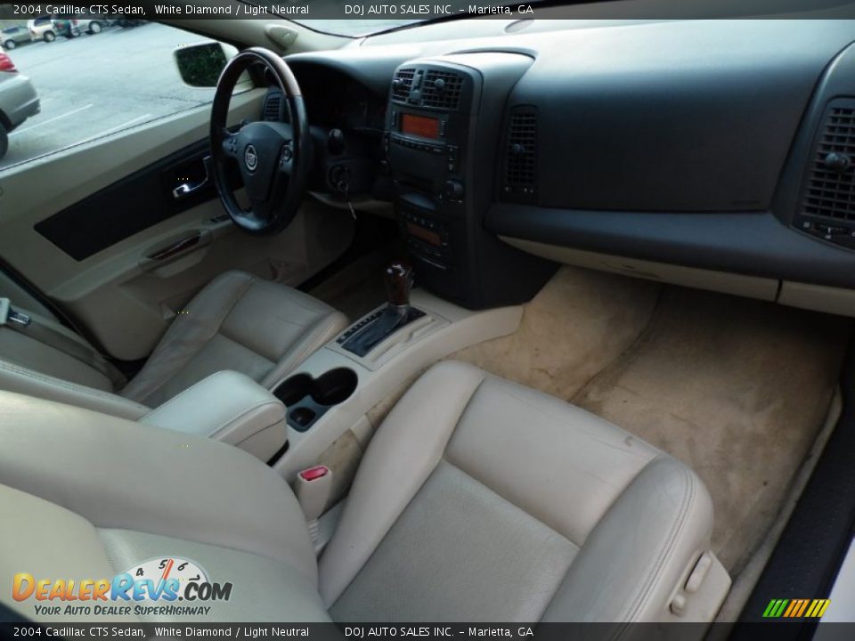 2004 Cadillac CTS Sedan White Diamond / Light Neutral Photo #25