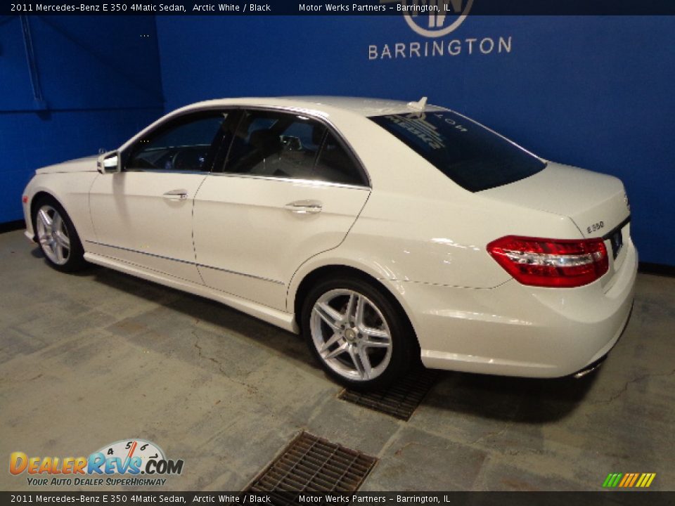 2011 Mercedes-Benz E 350 4Matic Sedan Arctic White / Black Photo #10
