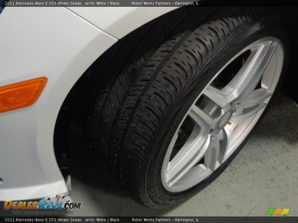2011 Mercedes-Benz E 350 4Matic Sedan Arctic White / Black Photo #14