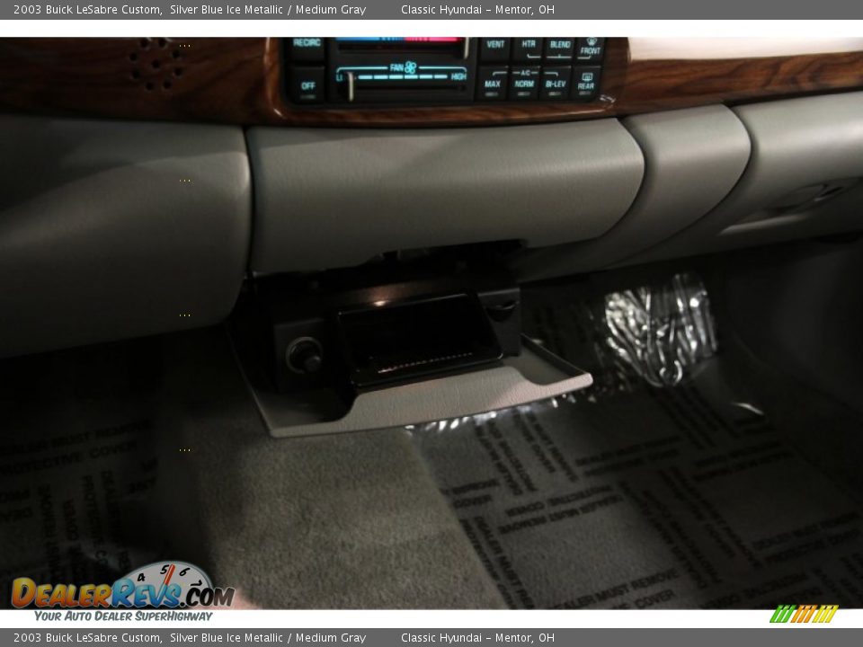 2003 Buick LeSabre Custom Silver Blue Ice Metallic / Medium Gray Photo #9