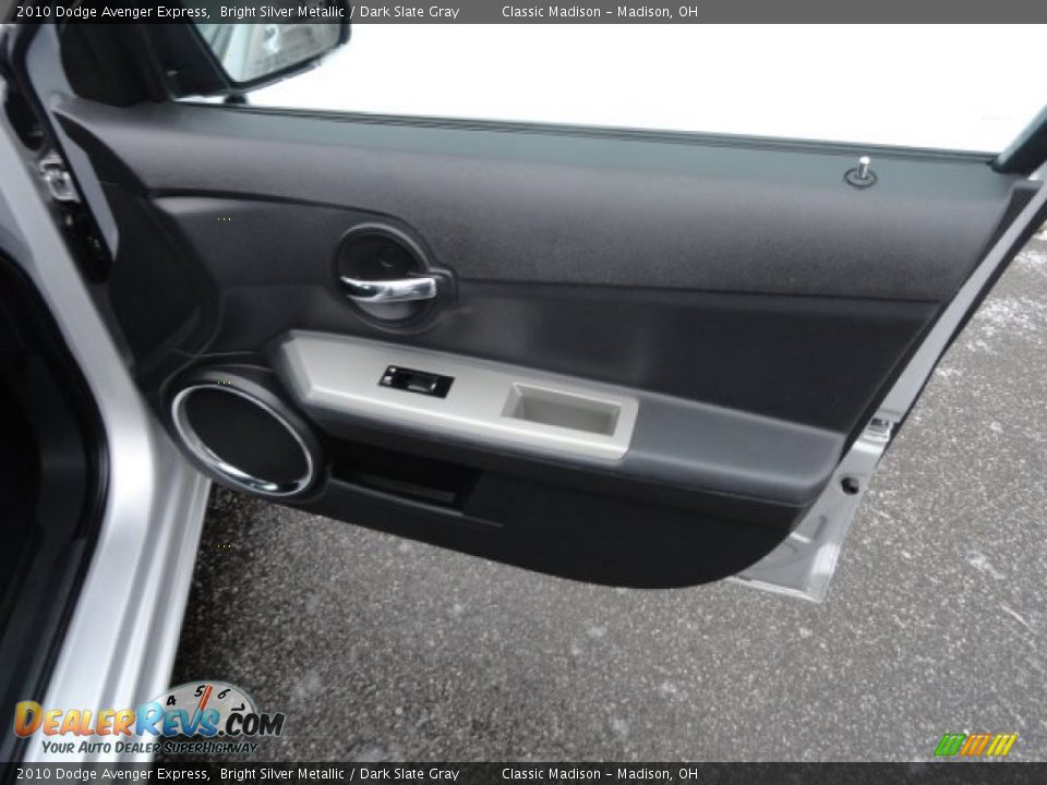 2010 Dodge Avenger Express Bright Silver Metallic / Dark Slate Gray Photo #13