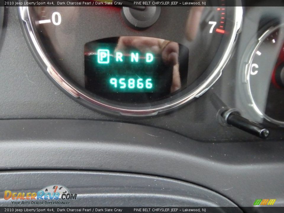 2010 Jeep Liberty Sport 4x4 Dark Charcoal Pearl / Dark Slate Gray Photo #26