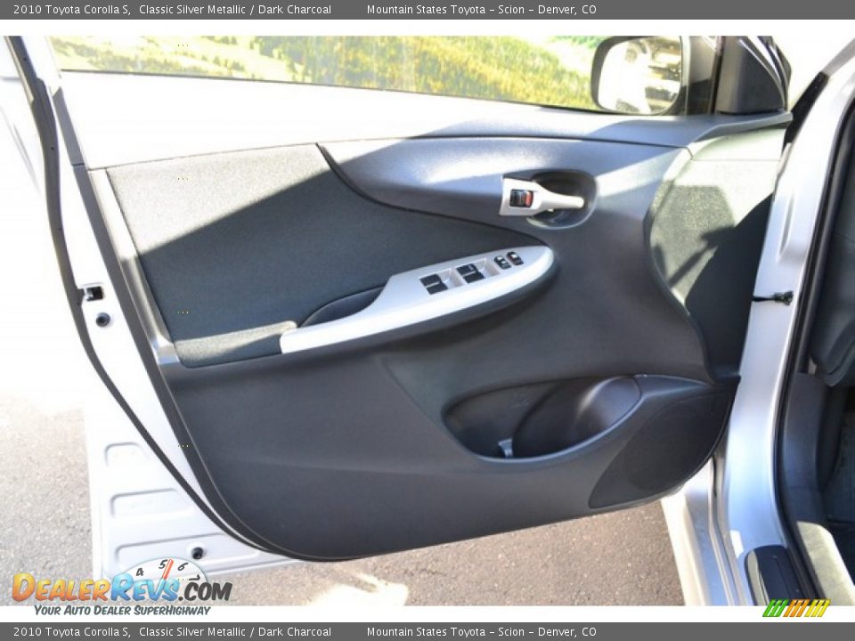 2010 Toyota Corolla S Classic Silver Metallic / Dark Charcoal Photo #21
