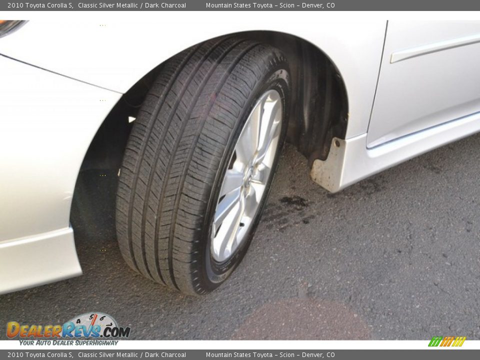 2010 Toyota Corolla S Classic Silver Metallic / Dark Charcoal Photo #25