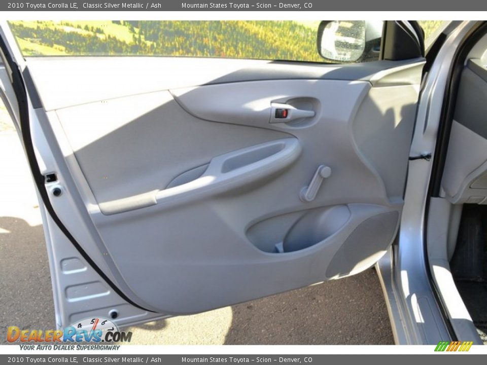 2010 Toyota Corolla LE Classic Silver Metallic / Ash Photo #21