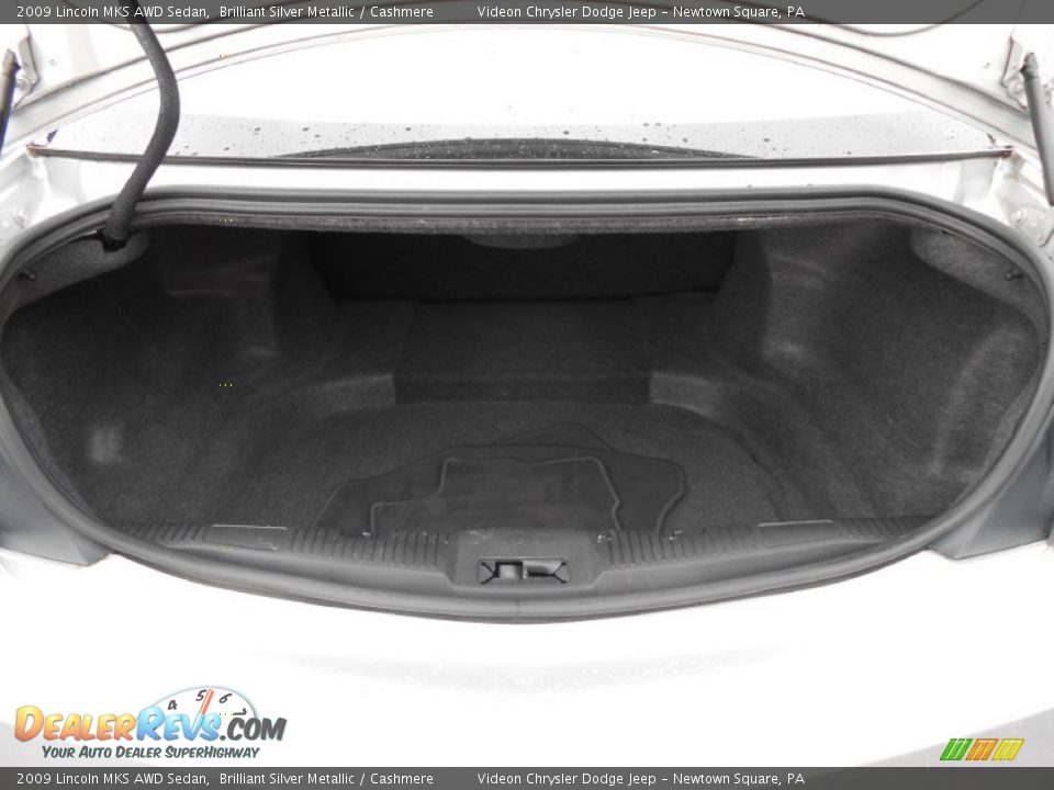 2009 Lincoln MKS AWD Sedan Brilliant Silver Metallic / Cashmere Photo #16