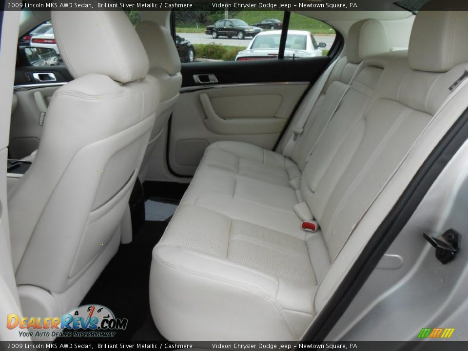 2009 Lincoln MKS AWD Sedan Brilliant Silver Metallic / Cashmere Photo #17