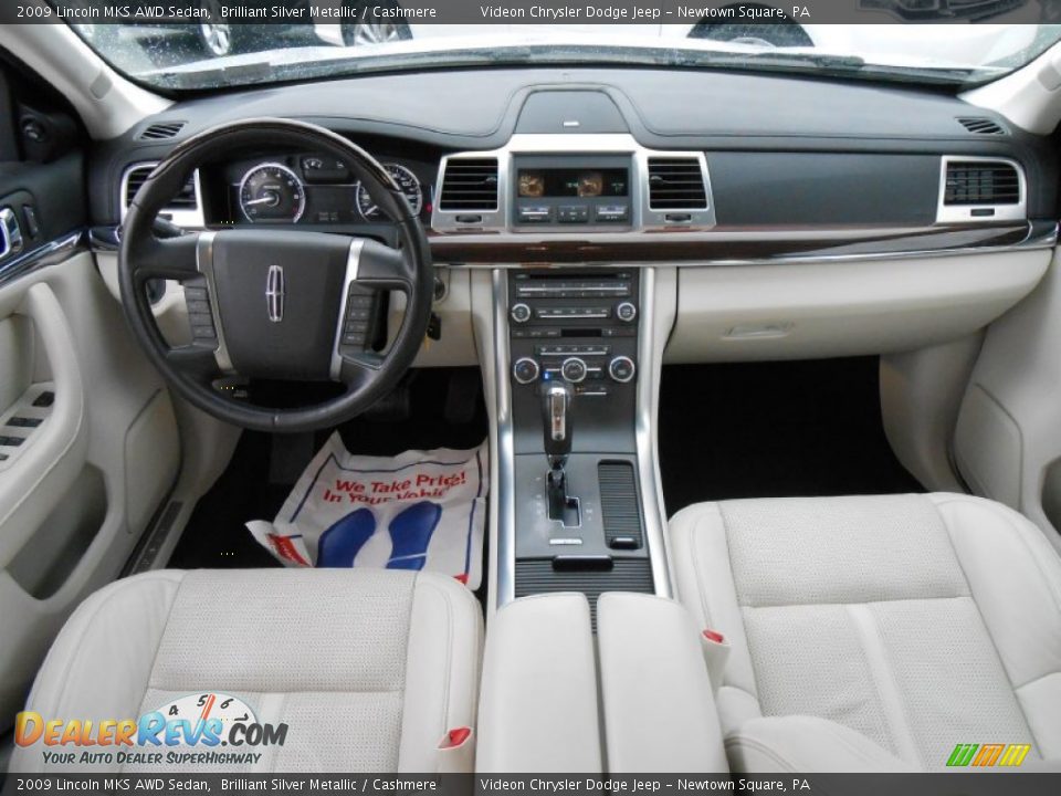 2009 Lincoln MKS AWD Sedan Brilliant Silver Metallic / Cashmere Photo #18
