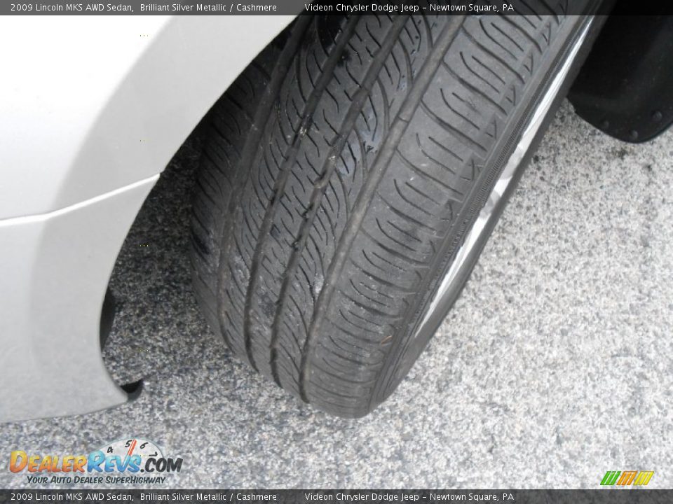2009 Lincoln MKS AWD Sedan Brilliant Silver Metallic / Cashmere Photo #22