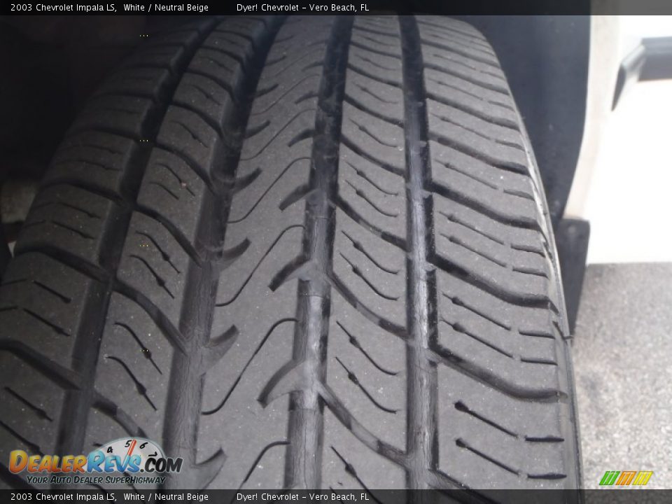 2003 Chevrolet Impala LS White / Neutral Beige Photo #8