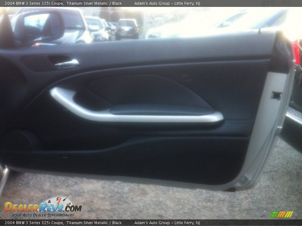 2004 BMW 3 Series 325i Coupe Titanium Silver Metallic / Black Photo #7