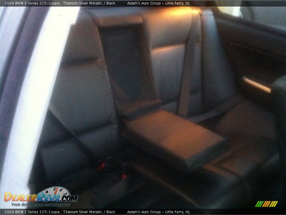 2004 BMW 3 Series 325i Coupe Titanium Silver Metallic / Black Photo #10