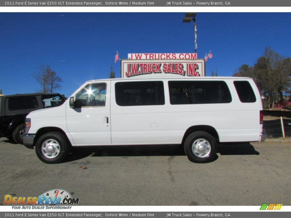 2011 Ford E Series Van E350 XLT Extended Passenger Oxford White / Medium Flint Photo #4