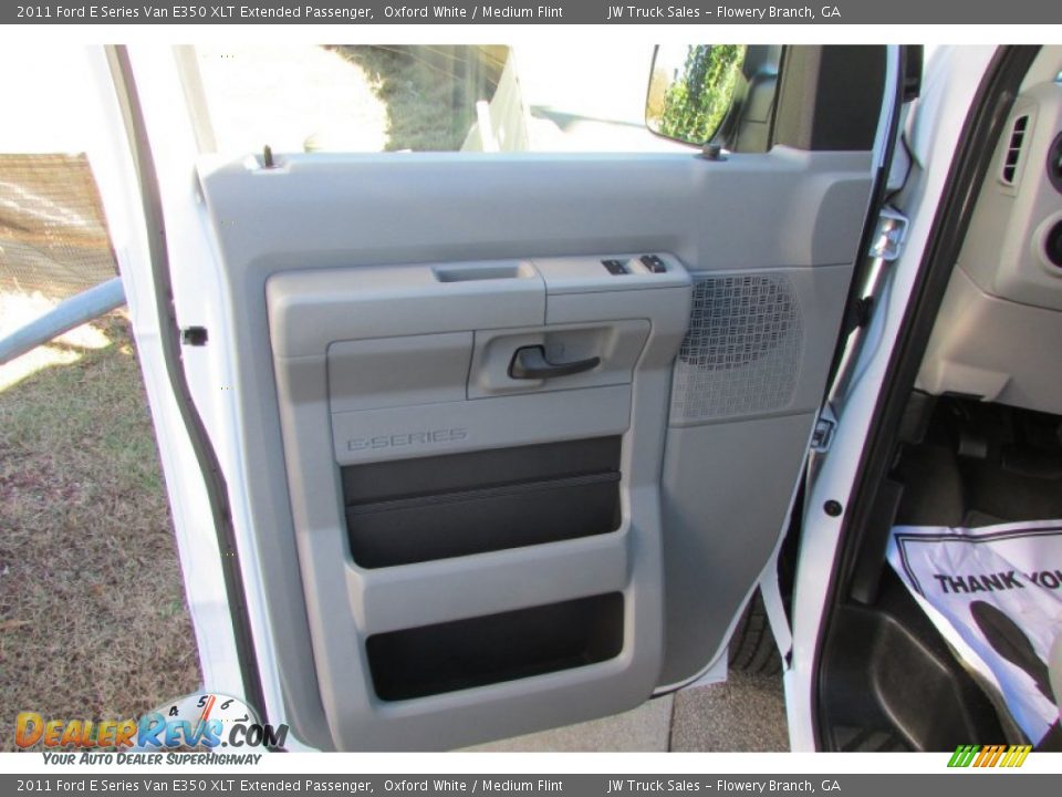 2011 Ford E Series Van E350 XLT Extended Passenger Oxford White / Medium Flint Photo #14