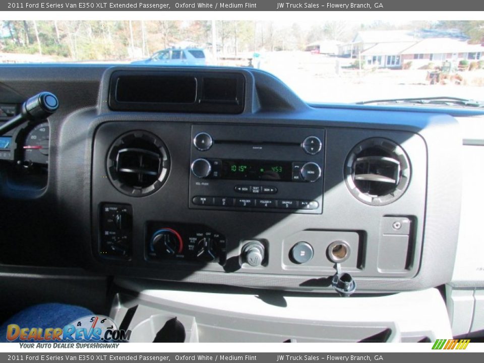 2011 Ford E Series Van E350 XLT Extended Passenger Oxford White / Medium Flint Photo #30
