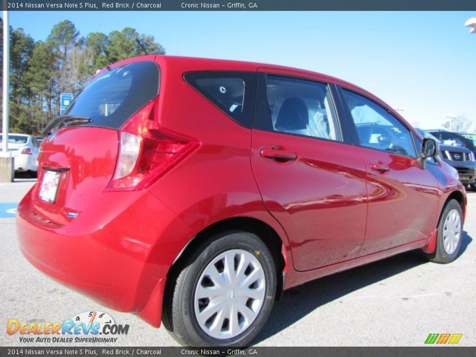 2014 Nissan Versa Note S Plus Red Brick / Charcoal Photo #4