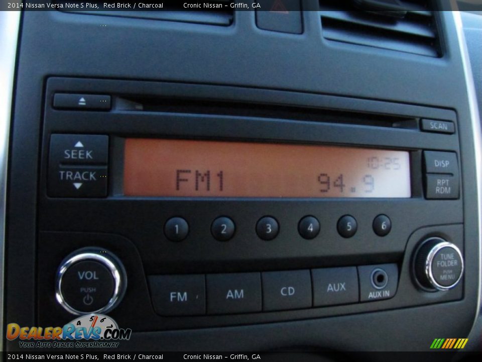 2014 Nissan Versa Note S Plus Red Brick / Charcoal Photo #14