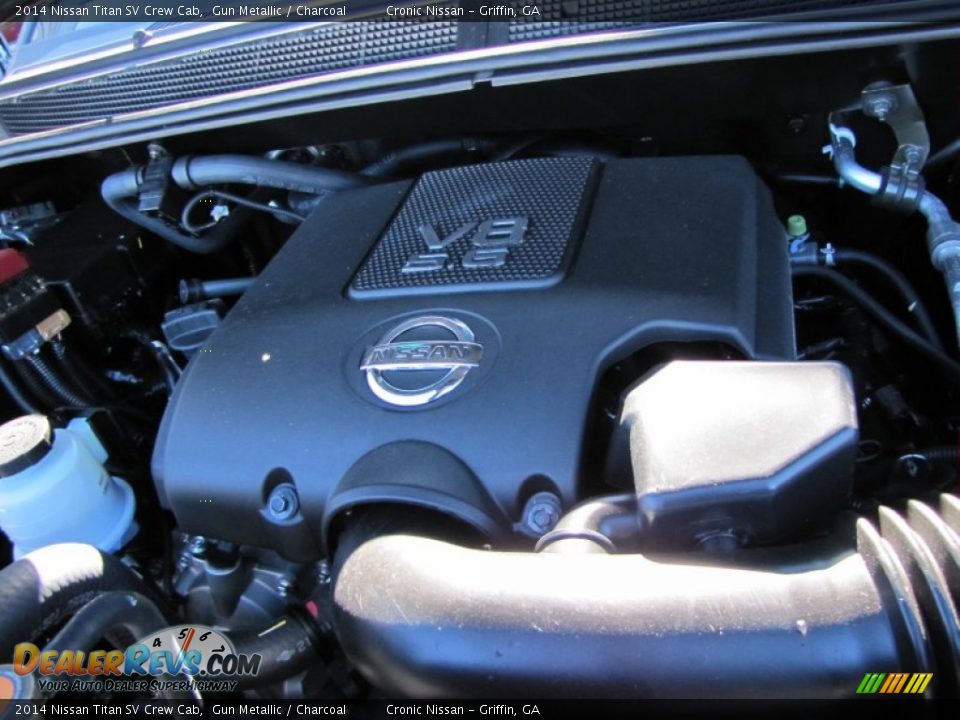 2014 Nissan Titan SV Crew Cab Gun Metallic / Charcoal Photo #13