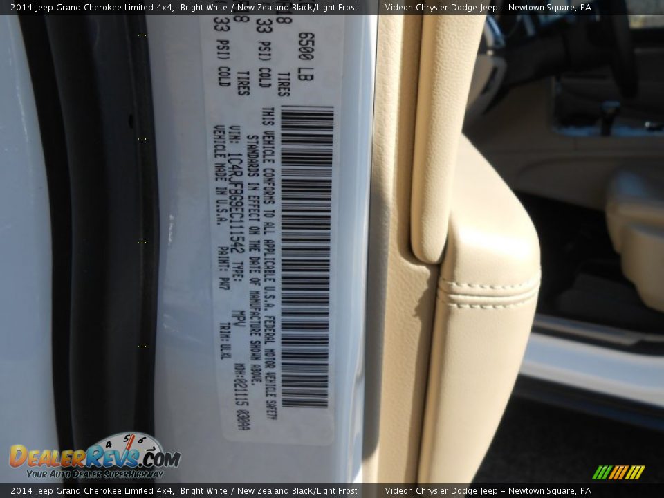 2014 Jeep Grand Cherokee Limited 4x4 Bright White / New Zealand Black/Light Frost Photo #26