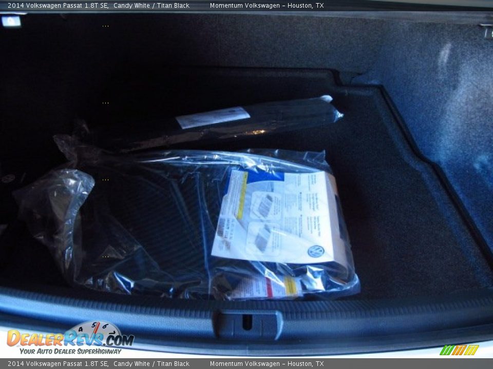 2014 Volkswagen Passat 1.8T SE Candy White / Titan Black Photo #8
