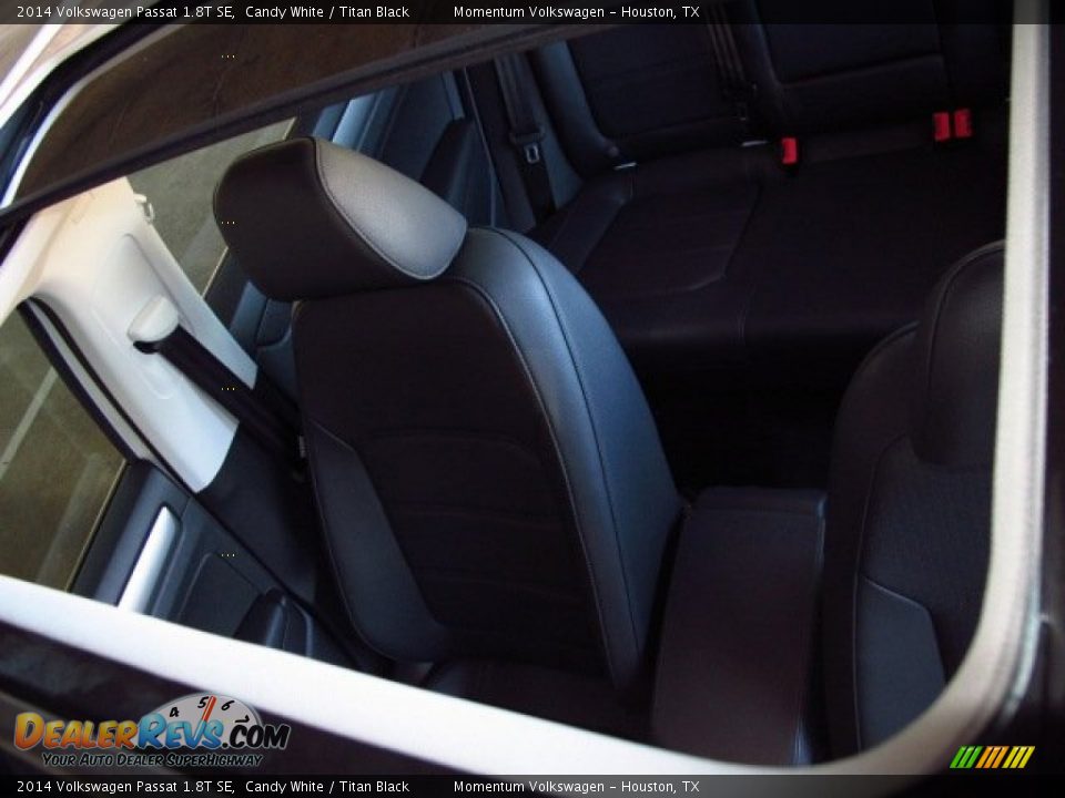 2014 Volkswagen Passat 1.8T SE Candy White / Titan Black Photo #9