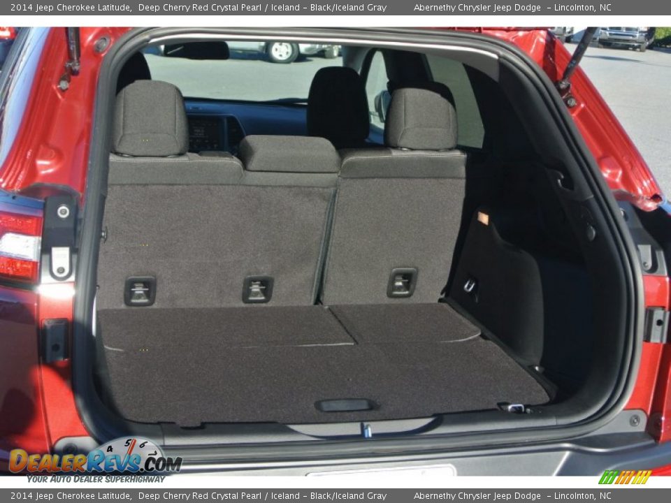 2014 Jeep Cherokee Latitude Deep Cherry Red Crystal Pearl / Iceland - Black/Iceland Gray Photo #16