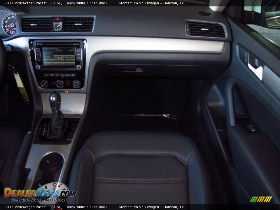 2014 Volkswagen Passat 1.8T SE Candy White / Titan Black Photo #15