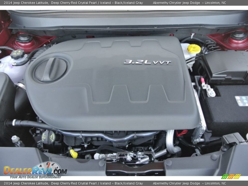 2014 Jeep Cherokee Latitude Deep Cherry Red Crystal Pearl / Iceland - Black/Iceland Gray Photo #20