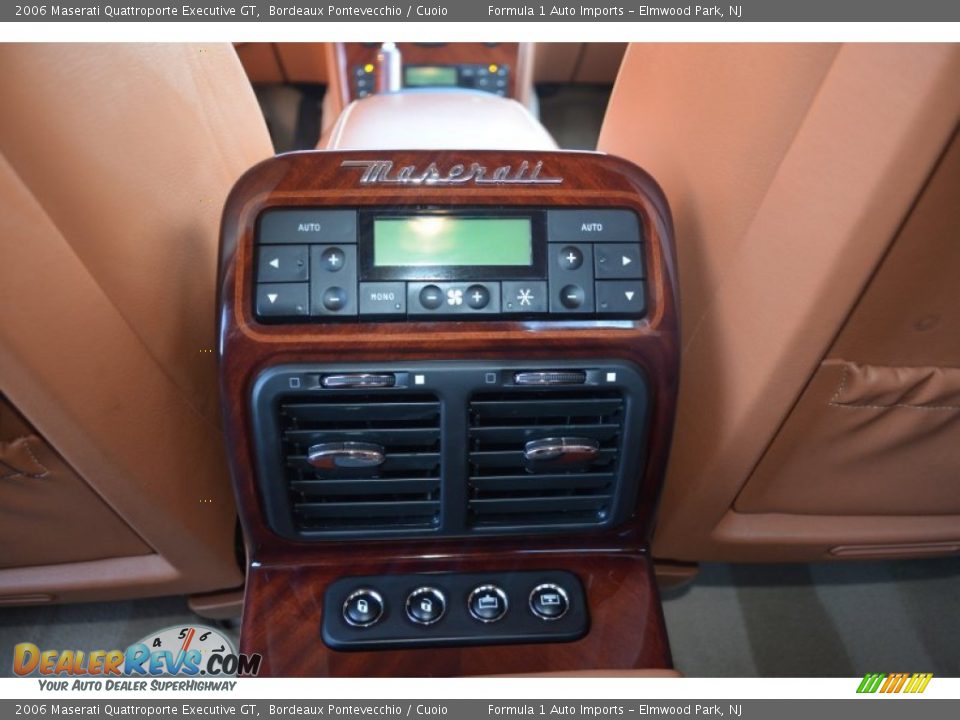 Controls of 2006 Maserati Quattroporte Executive GT Photo #28