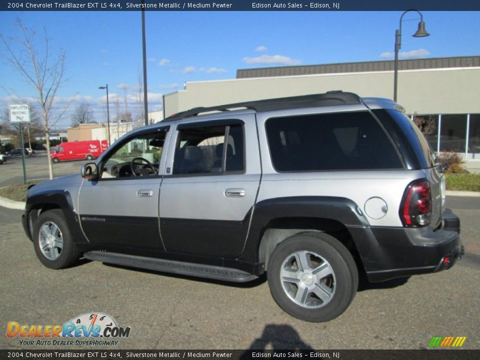 2004 Chevrolet TrailBlazer EXT LS 4x4 Silverstone Metallic / Medium Pewter Photo #4