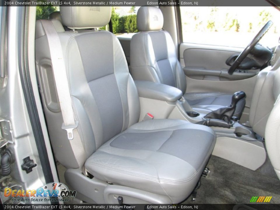 2004 Chevrolet TrailBlazer EXT LS 4x4 Silverstone Metallic / Medium Pewter Photo #14